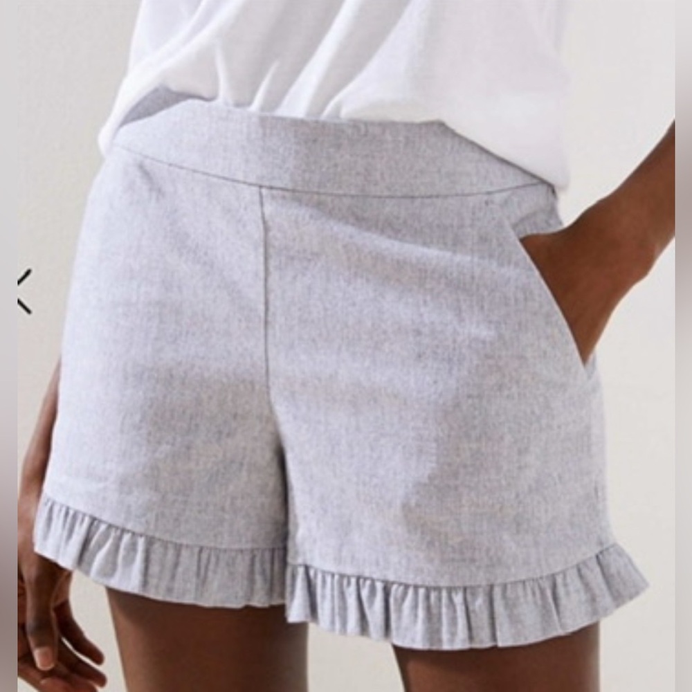 LOFT Ruffle Short - Picture 2 of 7